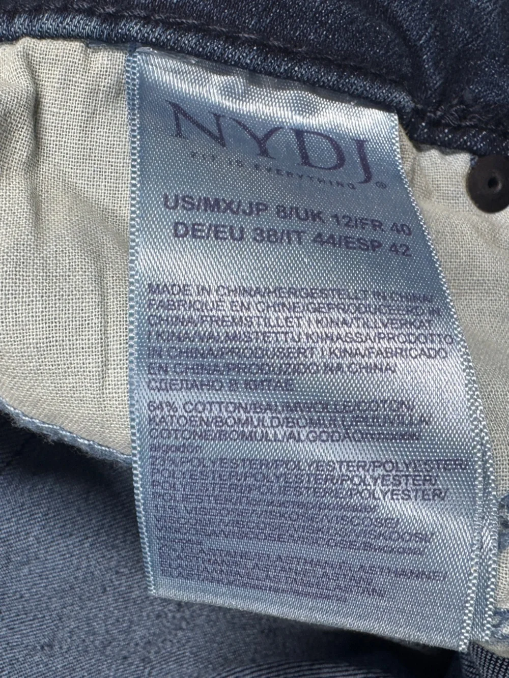 NWT NYDJ Marilyn Straight Lombard Lift Tuck Denim Cotton Blend Blue Jeans Size 8 - Picture 16 of 16